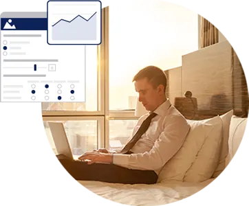 Manager, der die Ergebnisse der Online-Umfrage zur Einführung eines neuen Produkts überprüft.